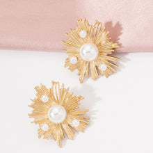 Load image into Gallery viewer, Golden Pearls
