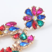 Load image into Gallery viewer, Crystal Drop Earrings
