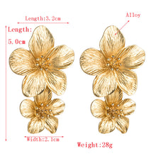 Load image into Gallery viewer, Blooming Flowers
